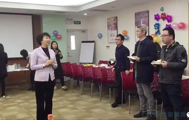 情暖乐发lv平台 | “公司与你们一起成长”生日快乐！